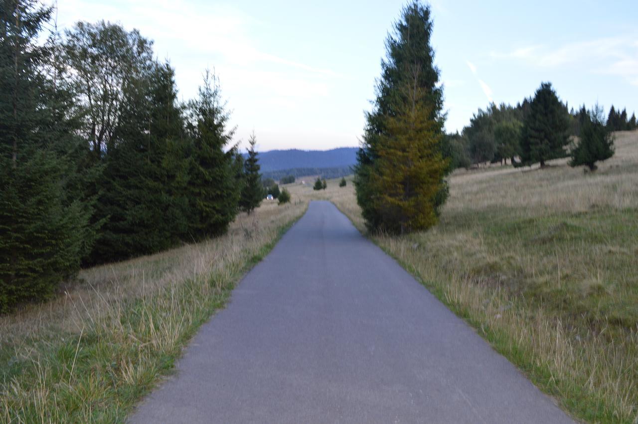 Domek Pod Majowa Gora Kacwin Esterno foto